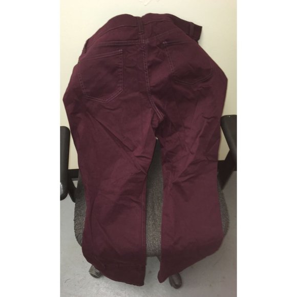 Women's No Boundaries Size 17 Maroon/Burgundy Jeans with Pockets - Picture 3 of 3